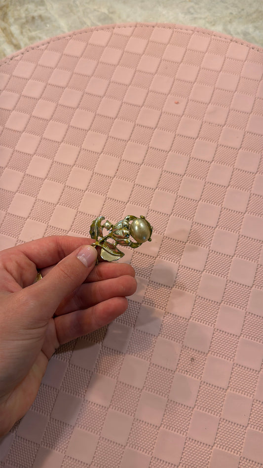 Vintage Gold Tulip Brooch - Our Brooklyn Brownstone