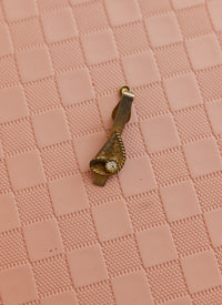 Vintage Brooch Clip - Our Brooklyn Brownstone