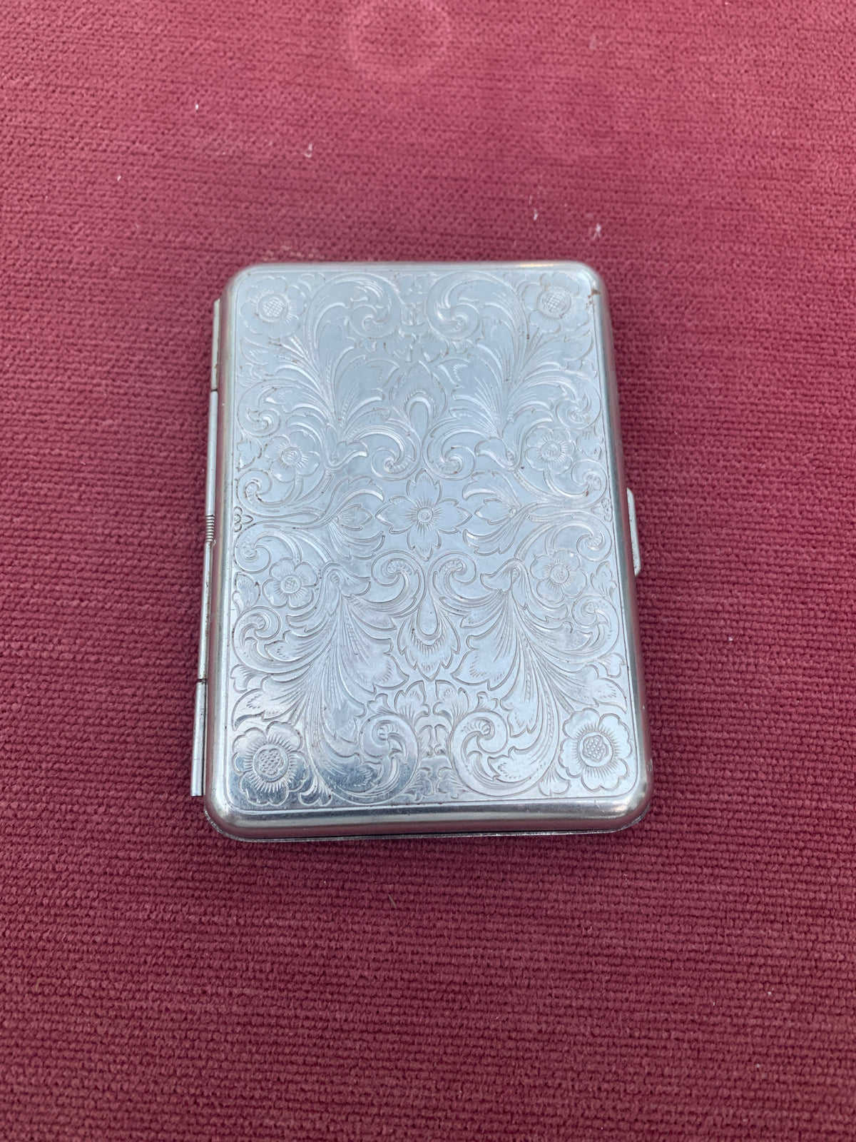 Vintage Engraved Scroll Metal Pocket Caseor Card Wallet