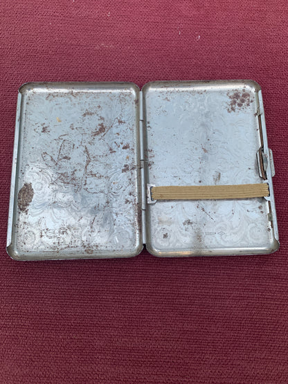 Vintage Engraved Scroll Metal Pocket Caseor Card Wallet