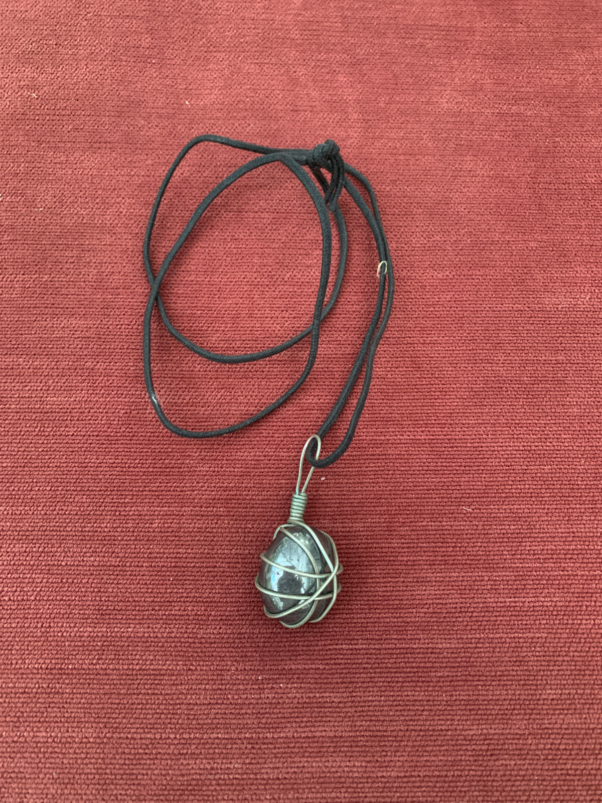 Wire Wrappen Labradorite Gemstone Pendanton Cord